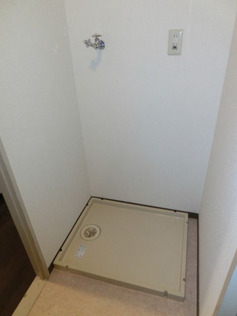 その他設備　洗濯機置場