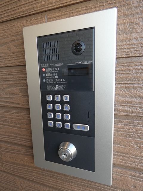 セキュリティ　安心のカメラ付きオートロック