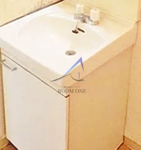 洗面設備　洗面台です。