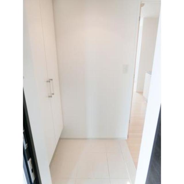 玄関　※写真は同タイプ住戸です。