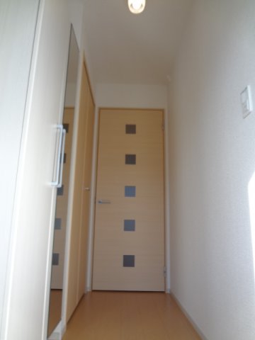 玄関　シンプルで使いやすい玄関です