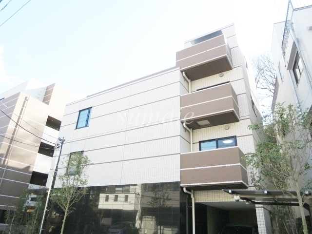 建物外観　安心の鉄筋コンクリート造です☆