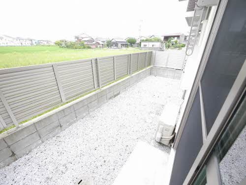 バルコニー　※別号室の写真です