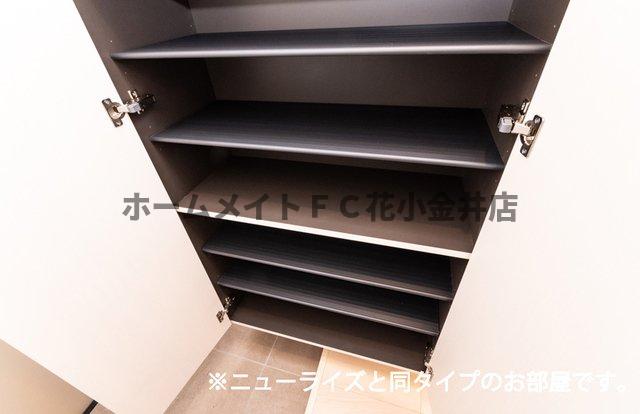収納　ちょっとした収納スペースも充実しています