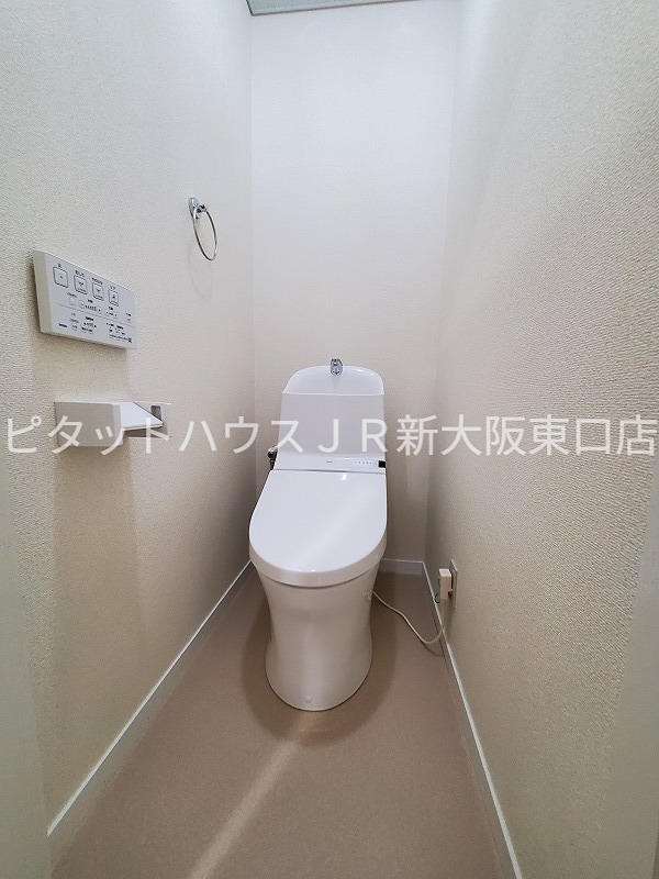 ＪＲ東海道本線 東淀川駅 徒歩2分 11階建 築40年のトイレ写真
