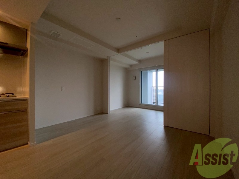 居室・リビング　広くてキレイなお部屋が広がっていて、充実した生活が送れそう。