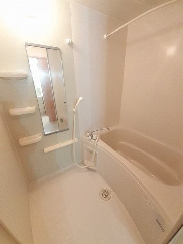 バス・シャワールーム　日々の暮らしに欠かせないお風呂です