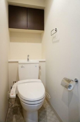 トイレ　同タイプのお写真です