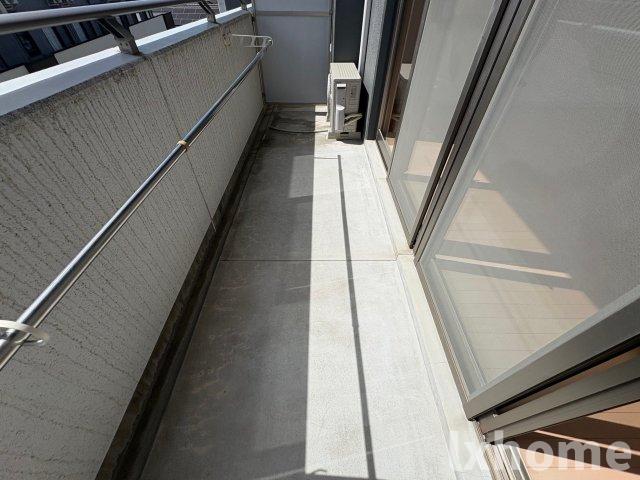 バルコニー　バルコニーがあります
