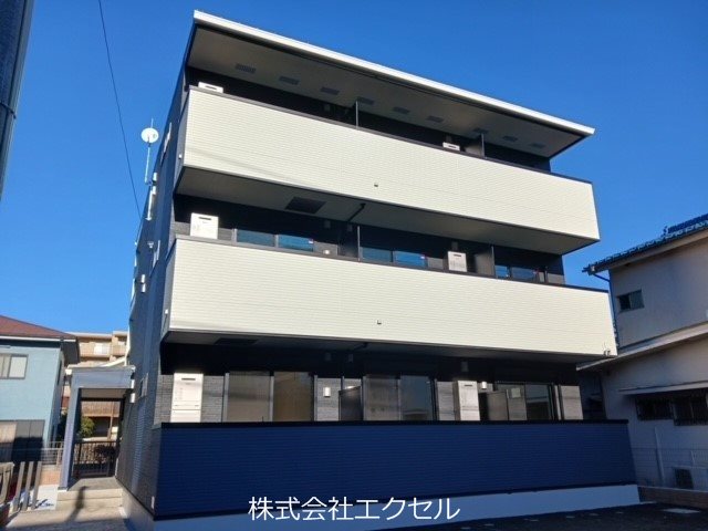 建物外観　河辺駅 徒歩 6分です。