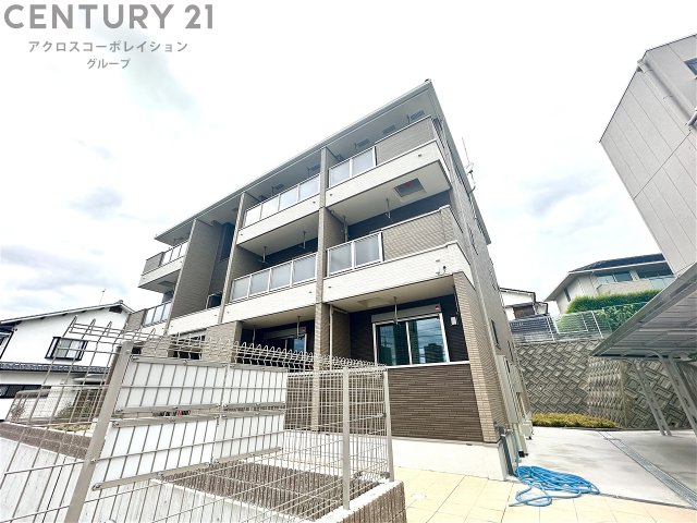 建物外観　安心のオートロック付きです☆