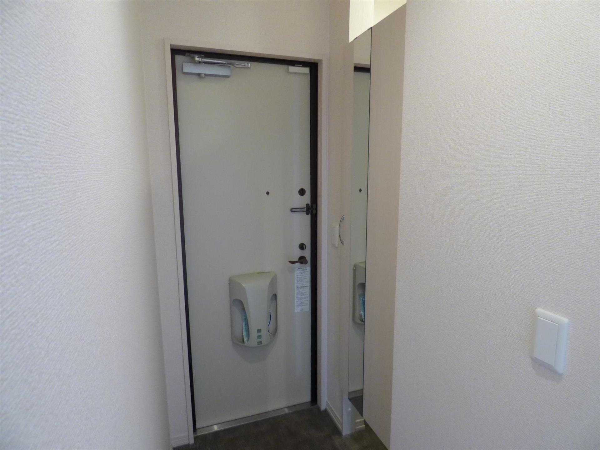 玄関　玄関