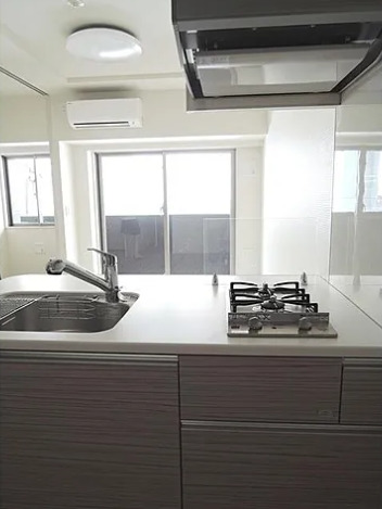 キッチン　写真は同タイプ住居です