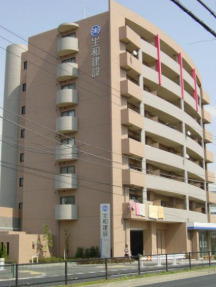 建物外観　イーストイン