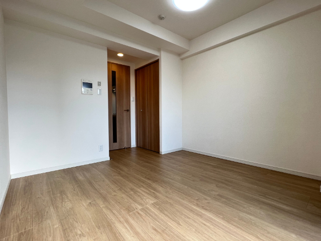 居室・リビング　※反転間取り別部屋参考写真