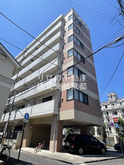 建物外観　丈夫で安心の鉄筋コンクリート造マンションです☆
