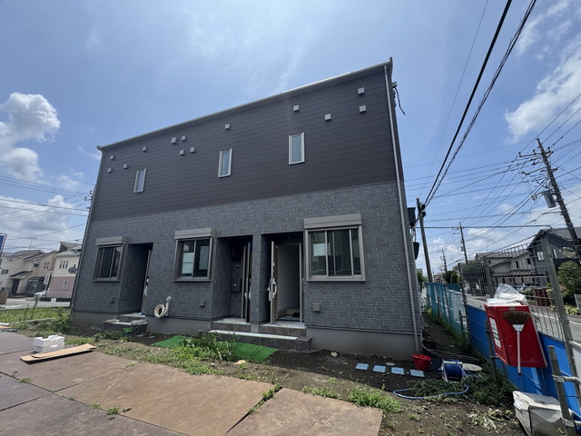 建物外観　～頑張って建築中っ～