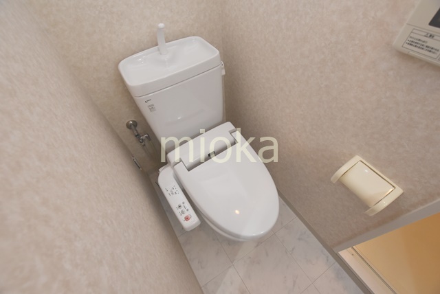 トイレ　ゆったりとした空間のトイレです