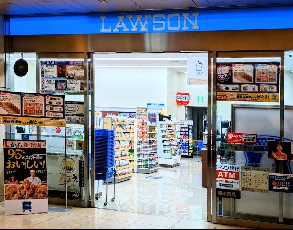 コンビニ　ローソン SJA共済ビル店（コンビニ）まで699m