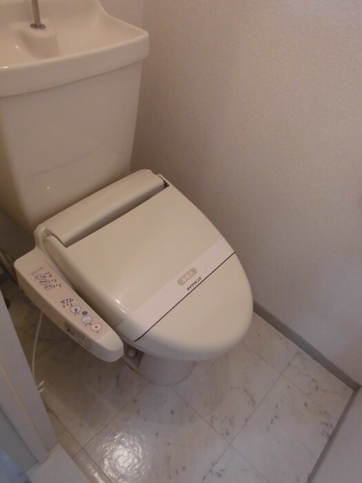 トイレ　図面と現状に相違がある場合には現状を優先