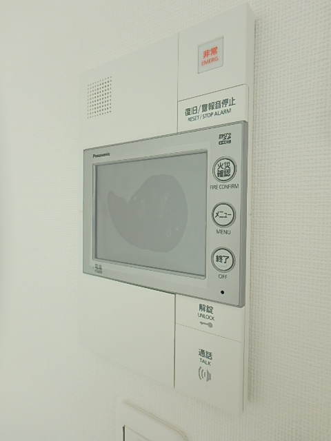 セキュリティ　TVモニター付きインターホン