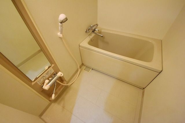 バス・シャワールーム　★バストイレ別のお部屋です★