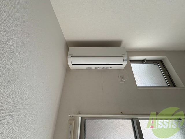 その他設備　こちらはエアコンになります。快適にお過ごし出来ますね。