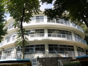 小学校　神戸市立北須磨小学校（小学校）まで1099m
