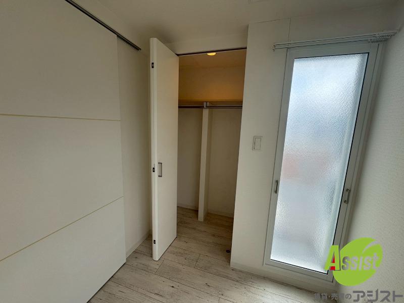 収納　寝室の収納です。部屋がすっきり片付きます。