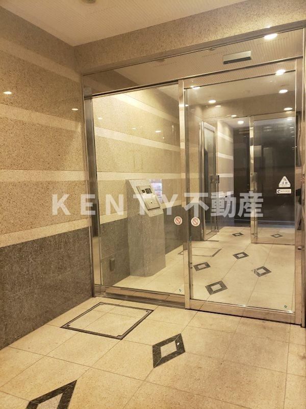 ロビー　建物の内部です