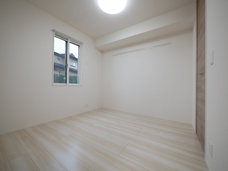その他　洋室4.5帖