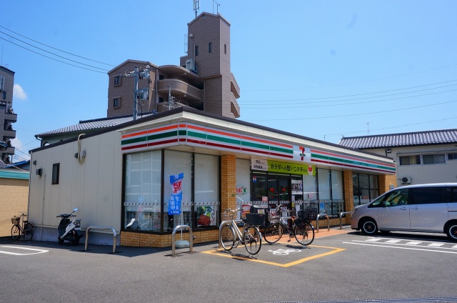 コンビニ　セブンイレブン広島西原6丁目店（コンビニ）まで441m
