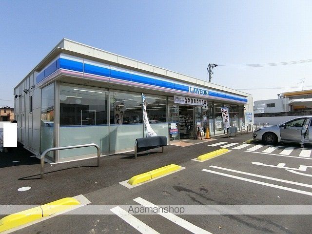 コンビニ　ローソン島里店（コンビニ）まで600m