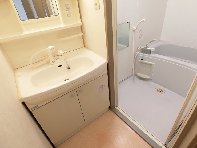洗面設備　詳細は、RISUMO江坂本店→06-6155-7137まで♪