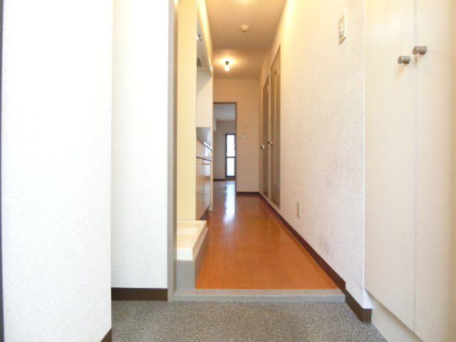 玄関　詳細は、RISUMO江坂本店→06-6155-7137まで♪
