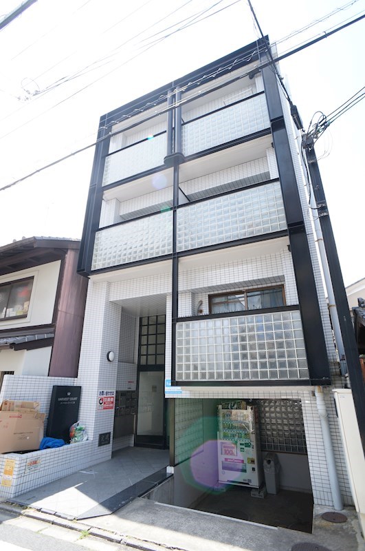 建物外観　オートロック内に駐輪場有り★