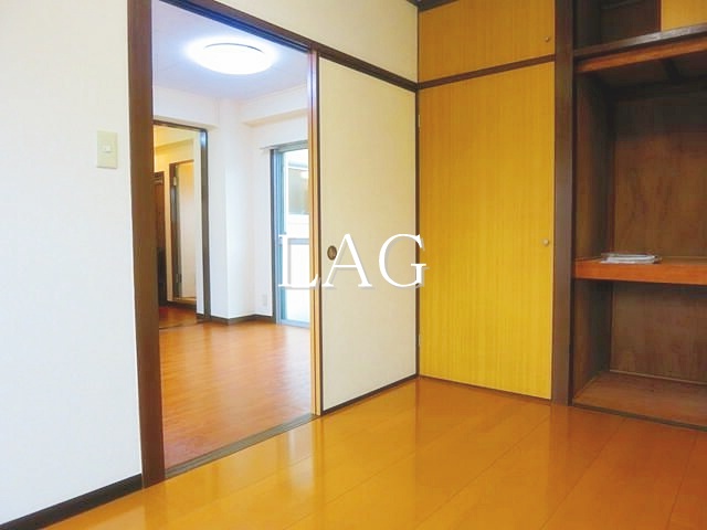 居室・リビング　洋室のお部屋です。