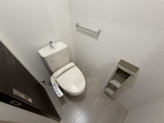 トイレ　※別部屋の写真です