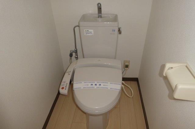 トイレ　ウォシュレット