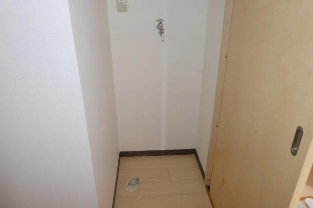 その他　洗濯機置き場