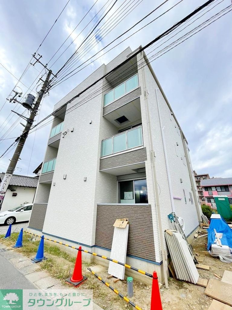 建物外観　2023年1月完成の新築です内見は随時受付中です。