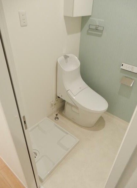 qups nakameguroのトイレ写真