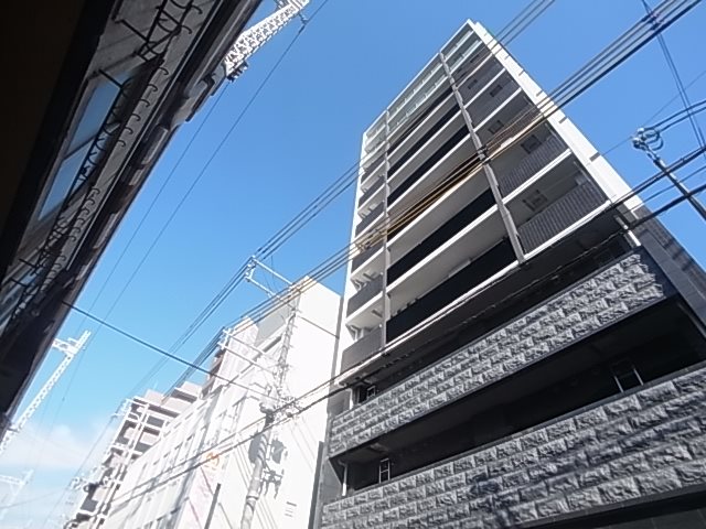 ララプレイス神戸西元町の外観写真