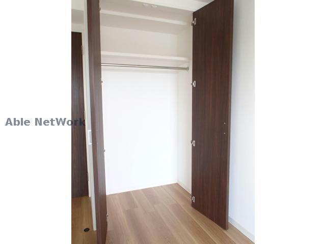収納　※同物件別部屋の写真です。