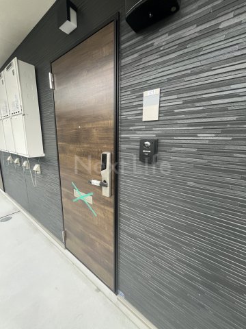 ヴィーナス ラグーン三枚町の玄関写真