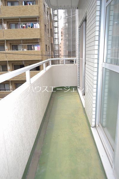 バルコニー　南面バルコニーです。