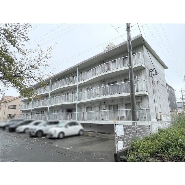 エントランス　建物外観