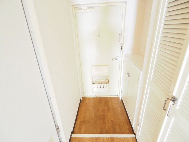 ヴィラ布引の玄関写真