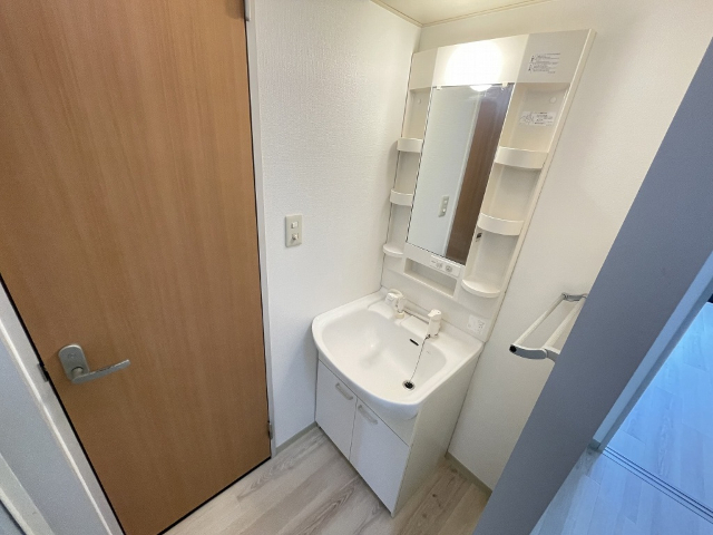 洗面設備　同タイプの写真です