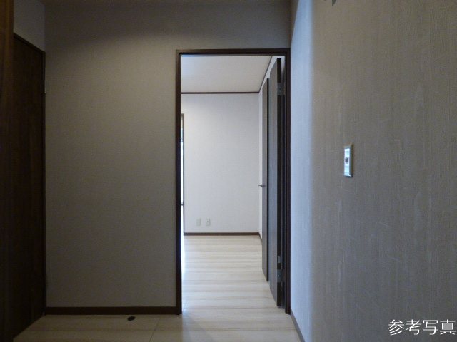 ハウスメモリアル6の玄関写真